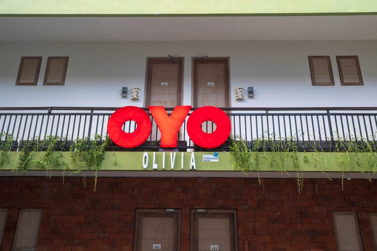 Oyo 697 Olivia Inn Denpasar Legian Exterior foto